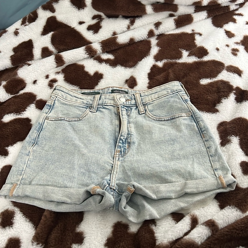 Wild Fable Short size 24 OBO